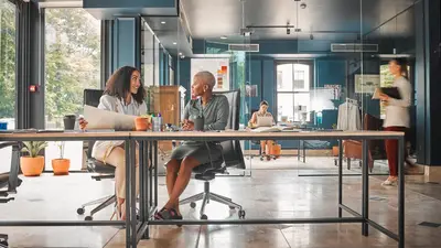Operating Model and Go-to-Market for a Founder-Led Hardware Brand